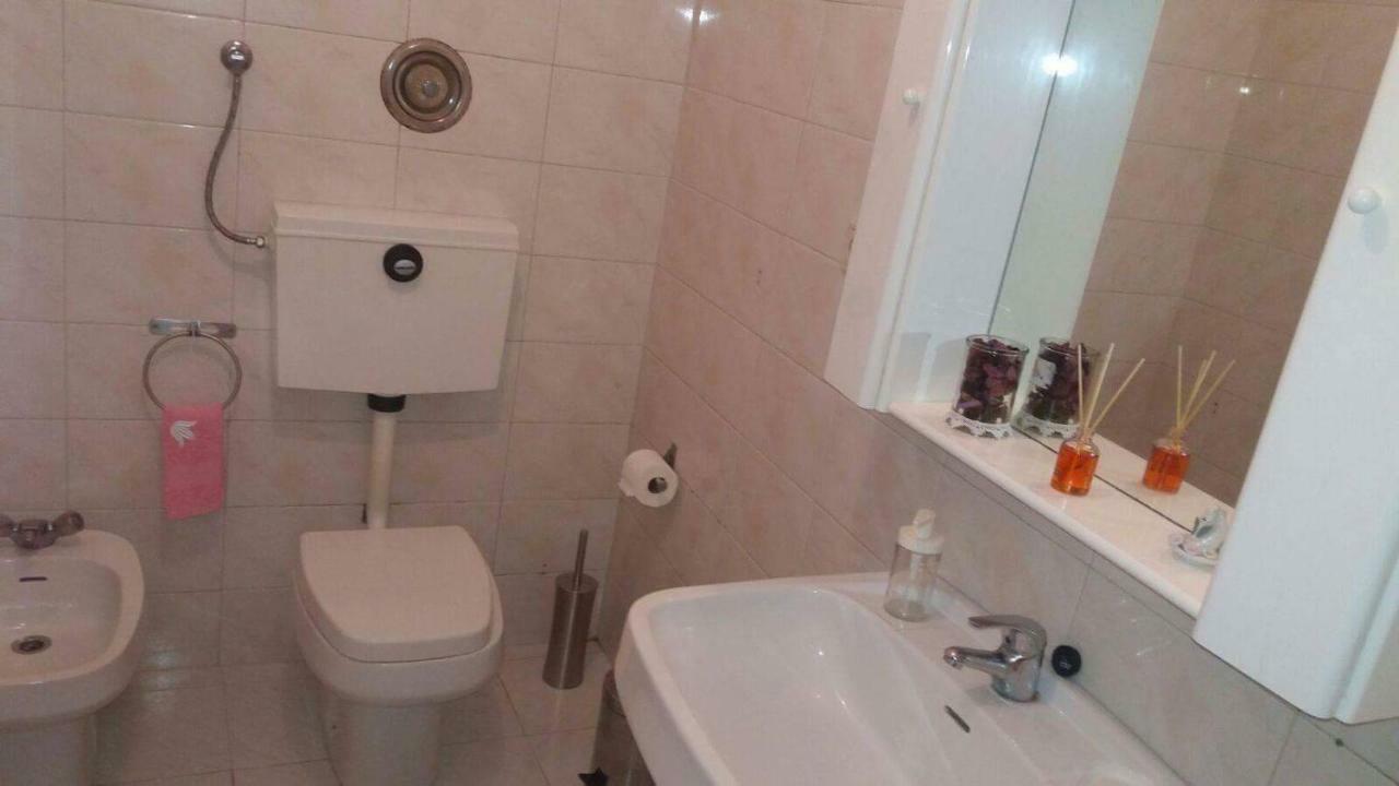 Quarto Com 4 Camas Porto Eksteriør billede