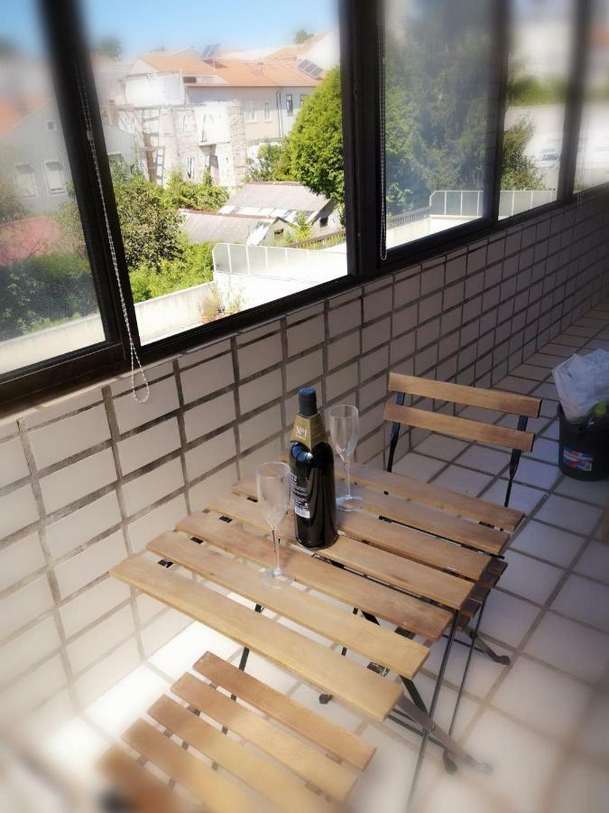 Quarto Com 4 Camas Porto Eksteriør billede
