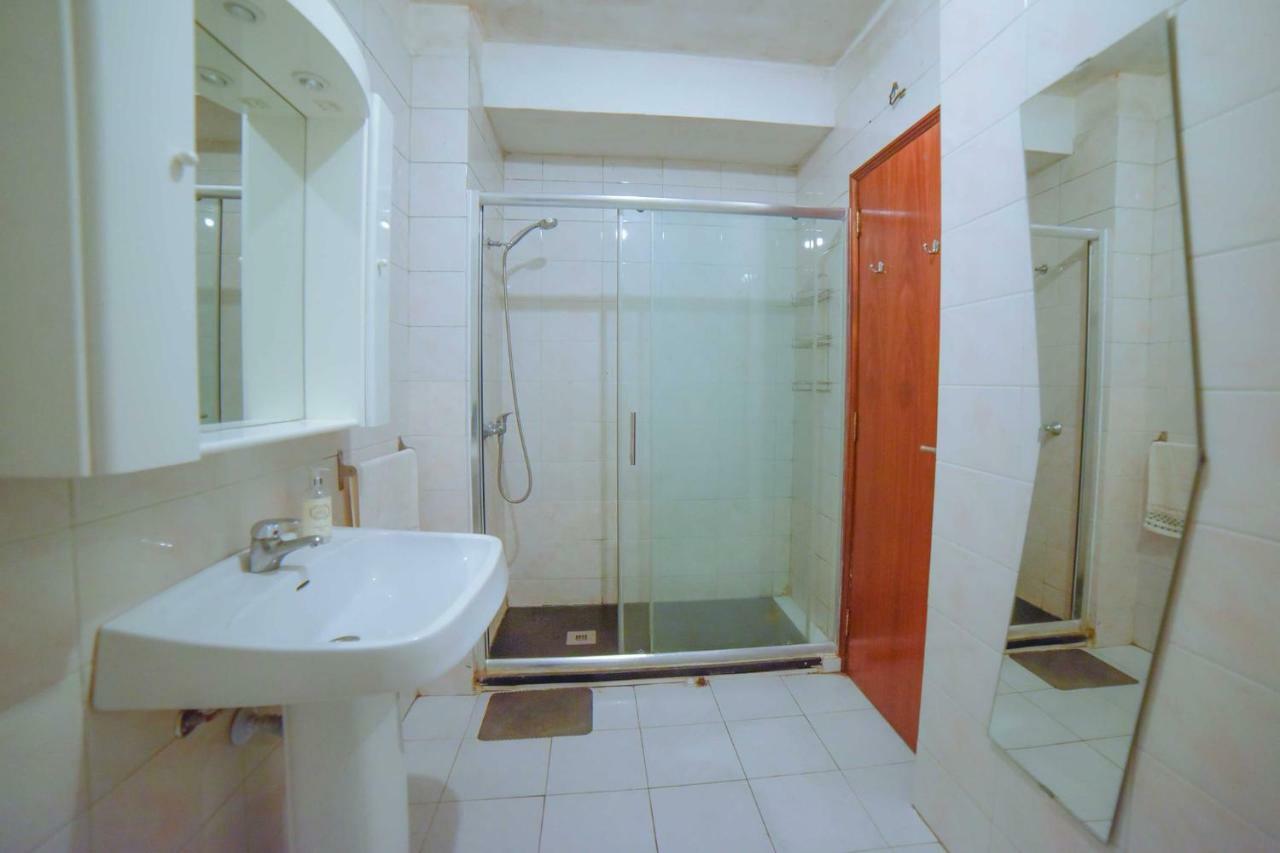 Quarto Com 4 Camas Porto Eksteriør billede
